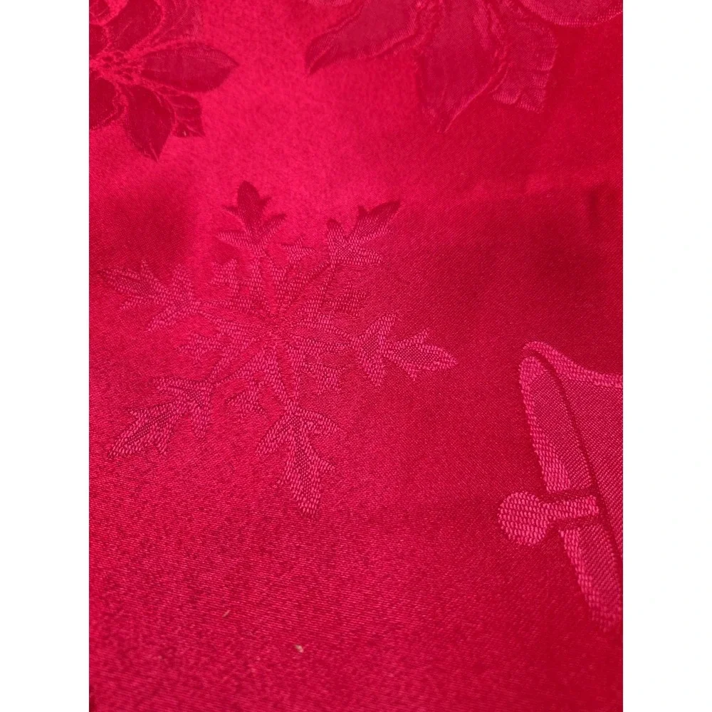 Softalker add festive